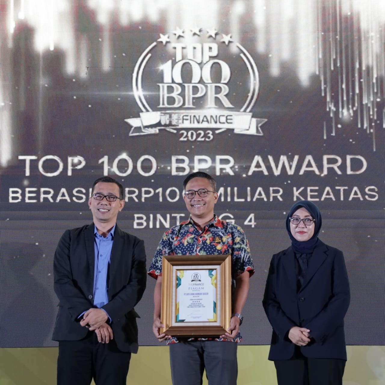 BPR Dana Mandiri Bogor Meraih Penghargaan Top 100 BPR The Finance 2023 ...